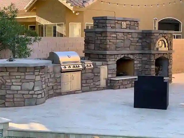 sculptured grounds hardscape